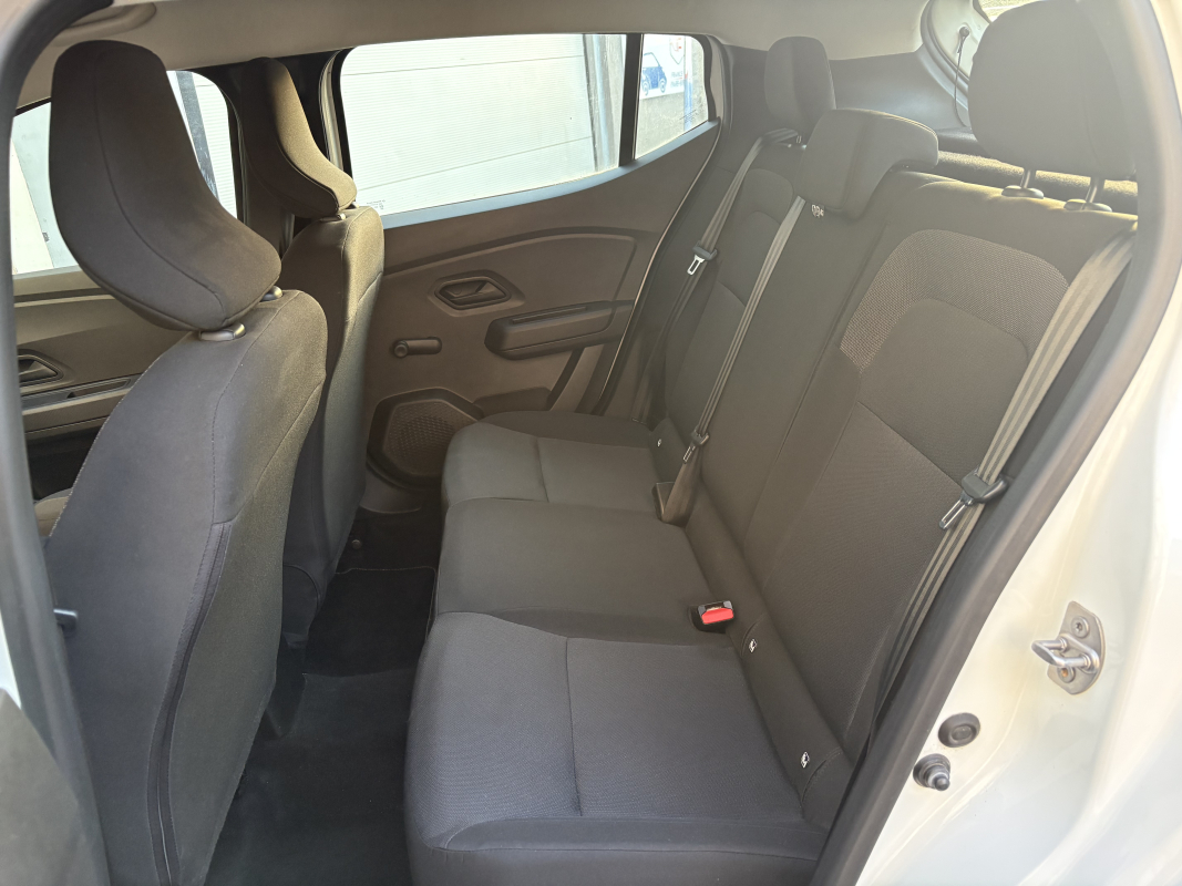 Dacia Sandero — 6