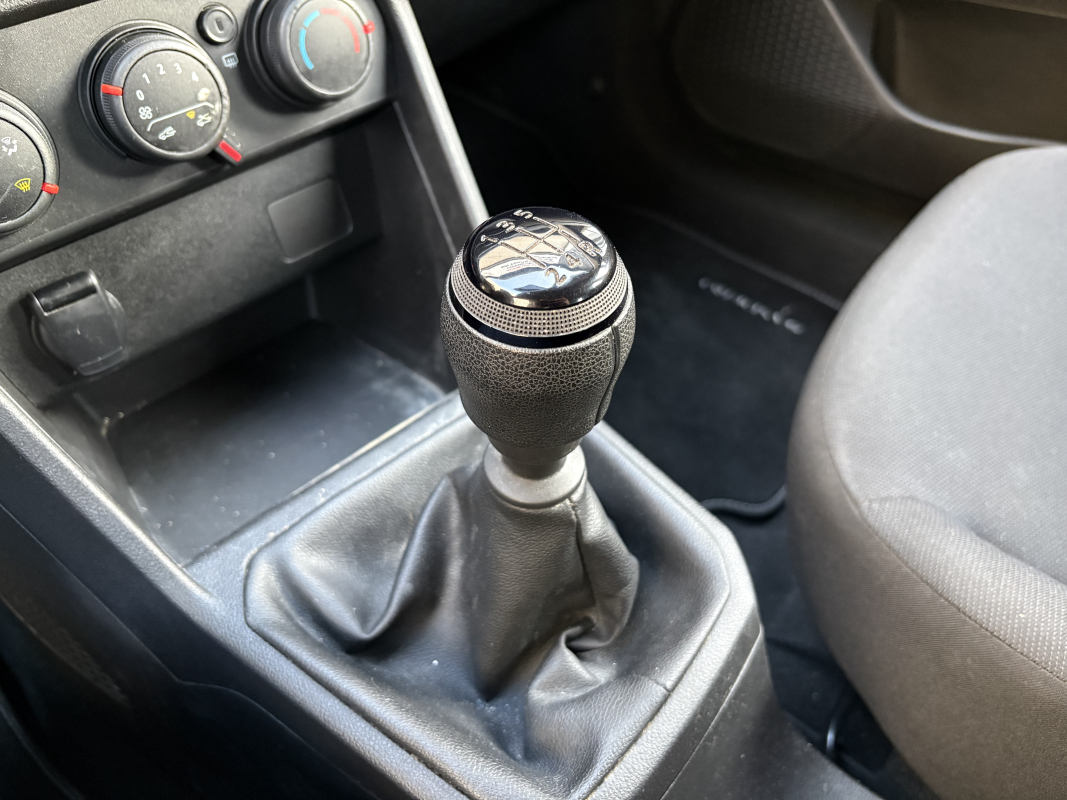 Dacia Sandero — 16