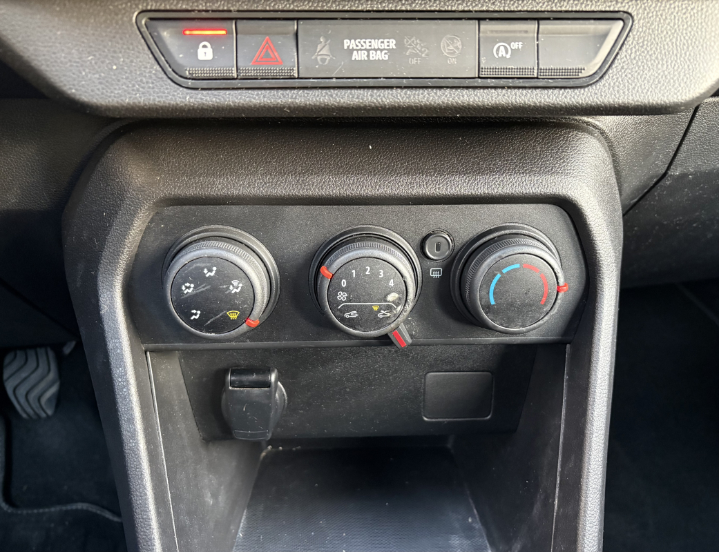 Dacia Sandero — 15