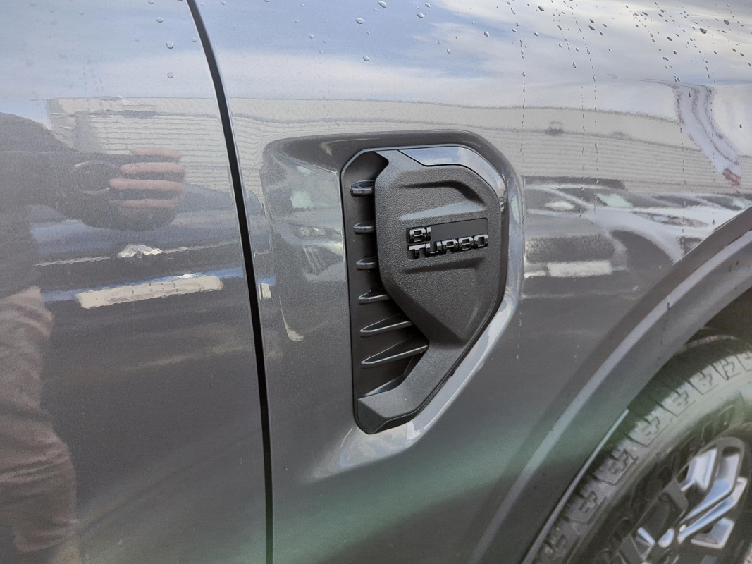 Ford Ranger — 17