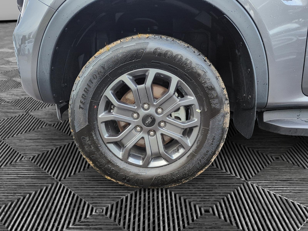 Ford Ranger — 18