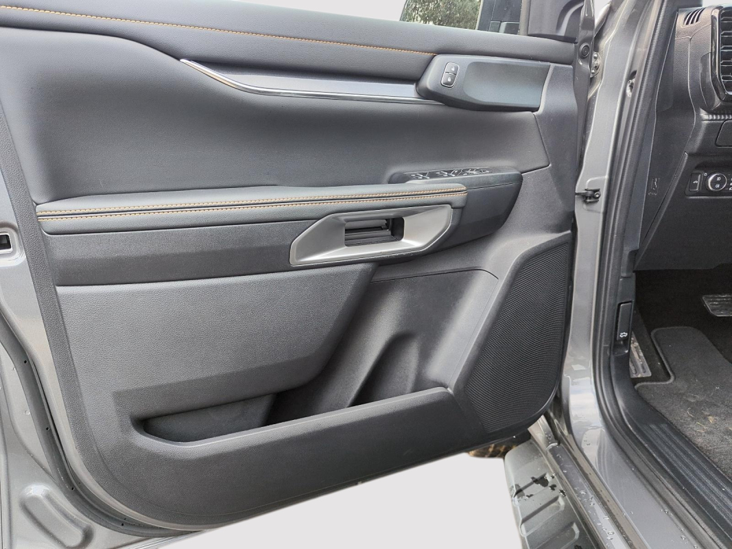 Ford Ranger — 12
