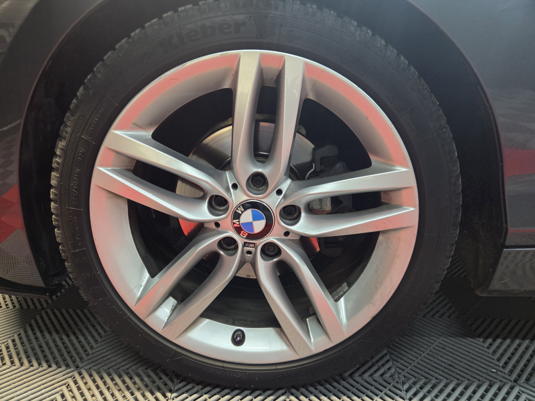 Bmw Série 1 — 23