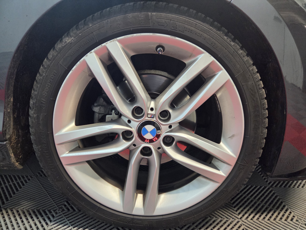 Bmw Série 1 — 25