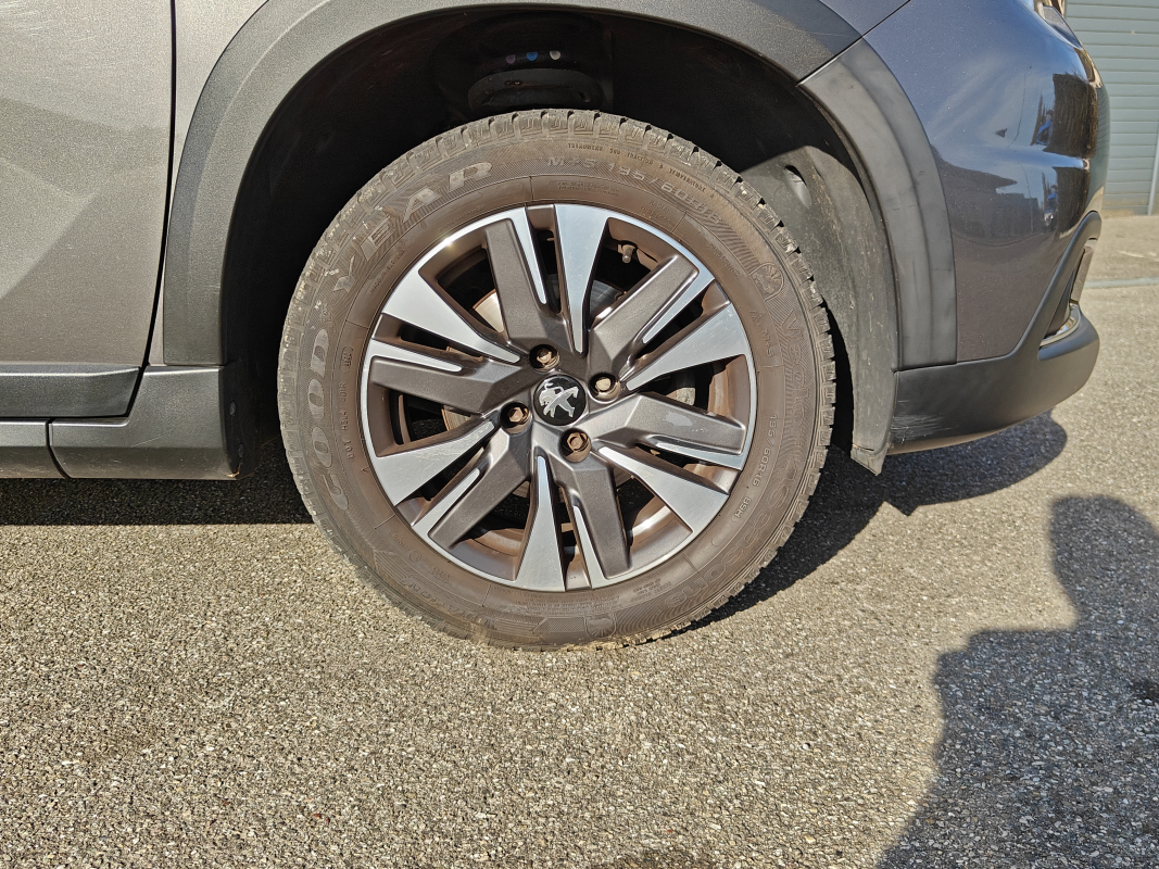 Peugeot 2008 — 9