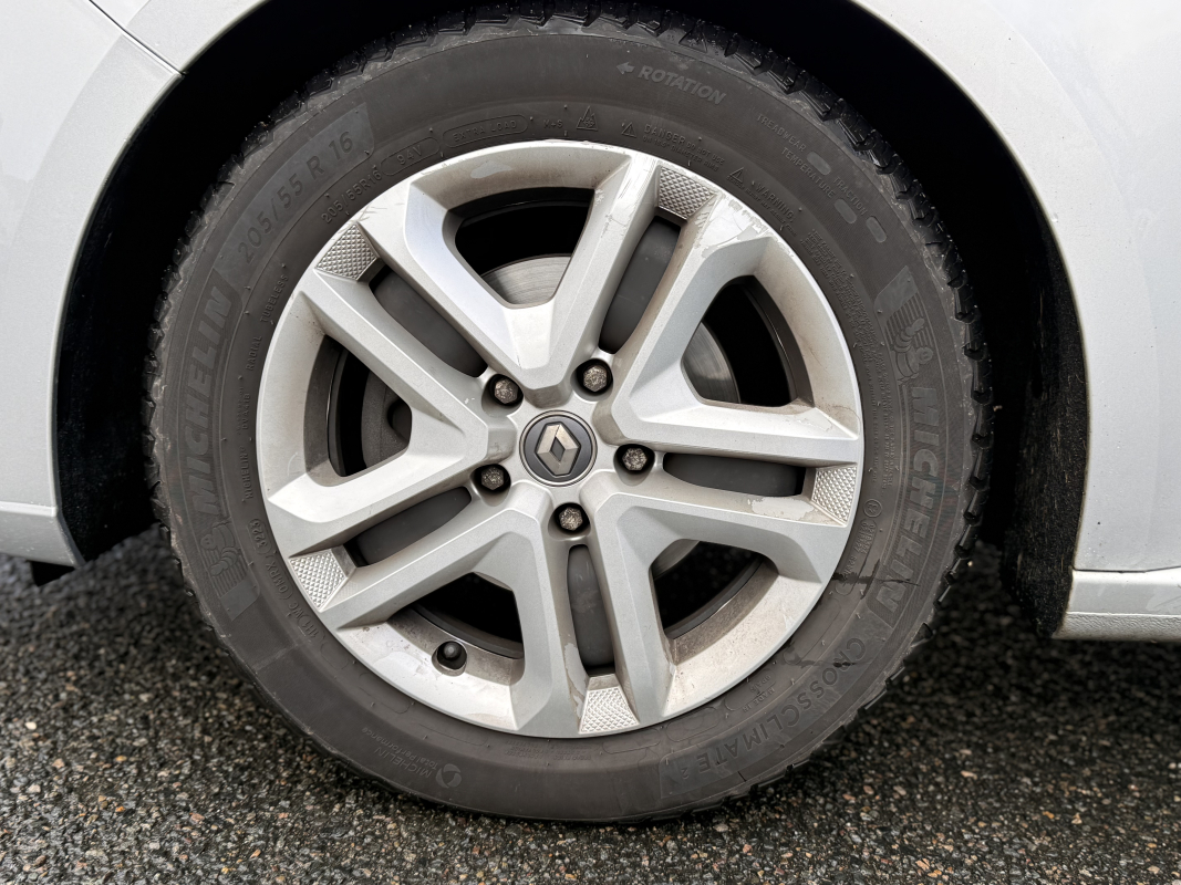Renault Megane — 18