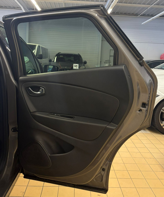 Renault Captur — 31