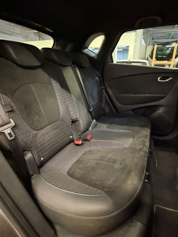 Renault Captur — 11
