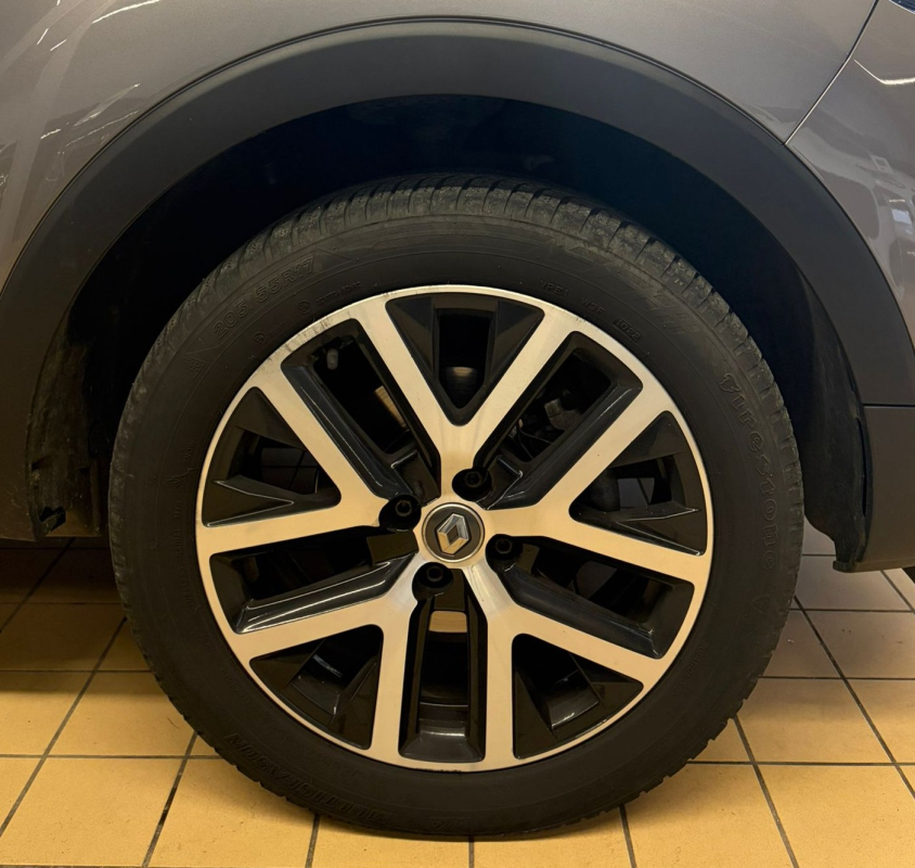 Renault Captur — 21