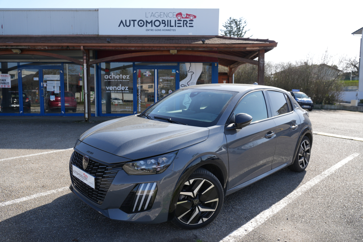 Peugeot e-208