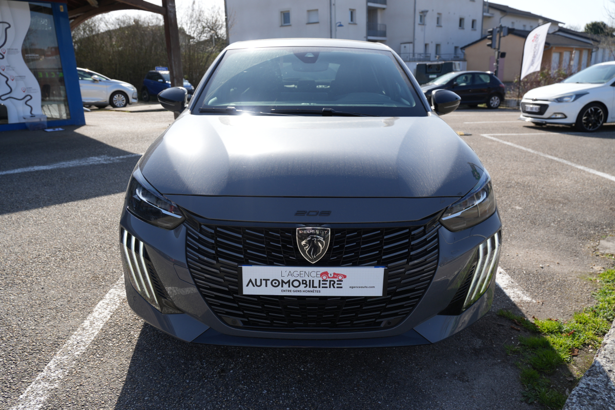 Peugeot e-208 — 3