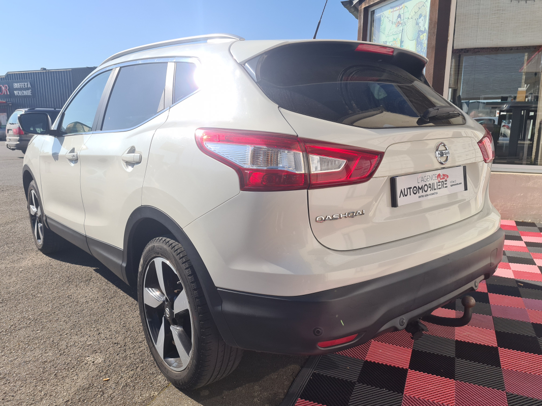 Nissan Qashqai — 3