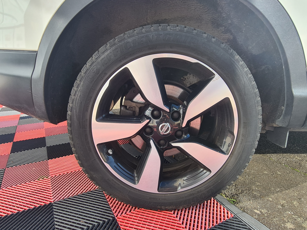 Nissan Qashqai — 37