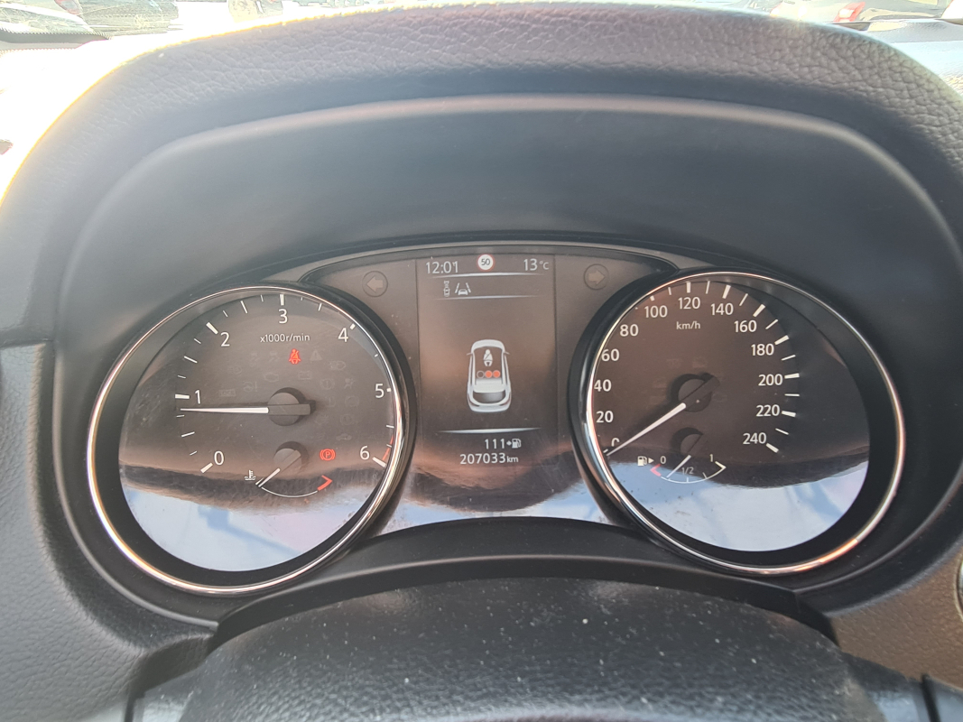 Nissan Qashqai — 16