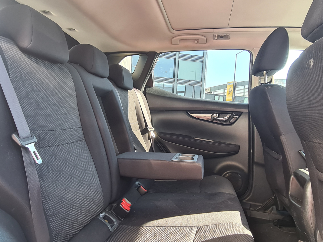 Nissan Qashqai — 12