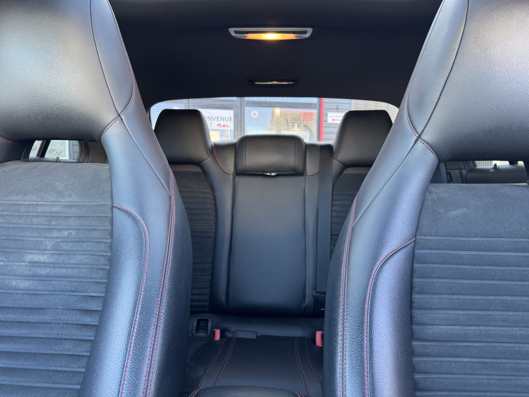 Mercedes Classe CLA — 27