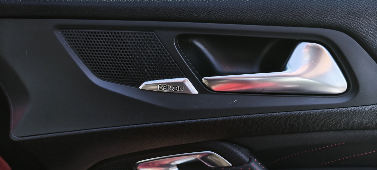Peugeot 308 — 18