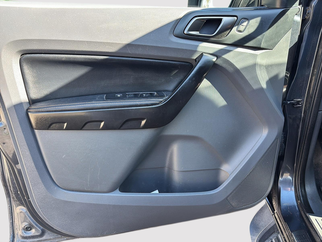 Ford Ranger — 13