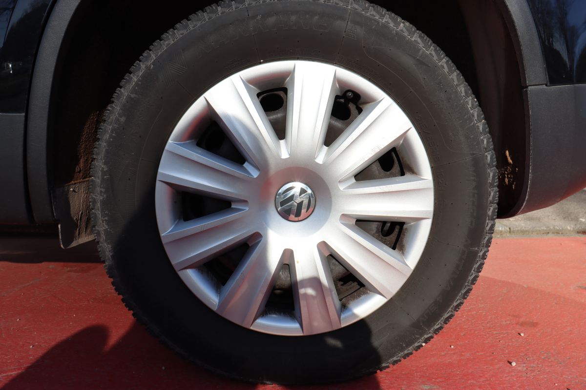 Volkswagen Tiguan — 31