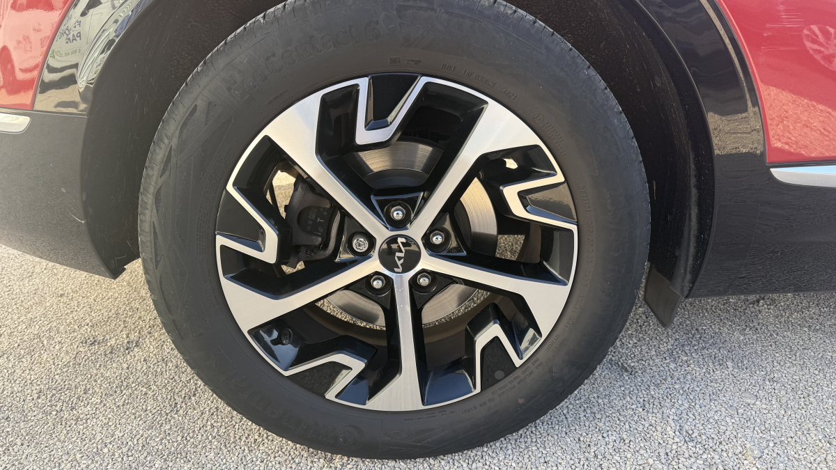Kia Sportage — 22