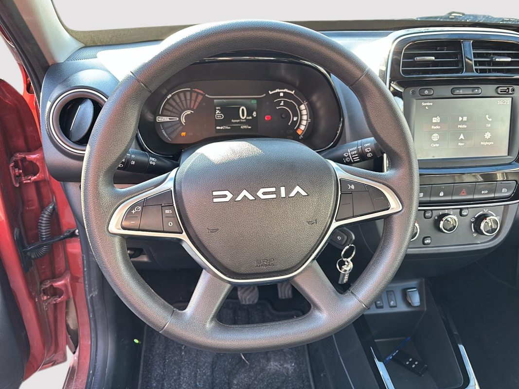 Dacia Spring — 13