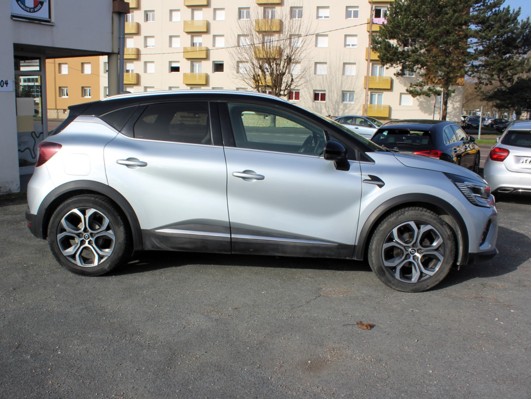 Renault Captur — 21