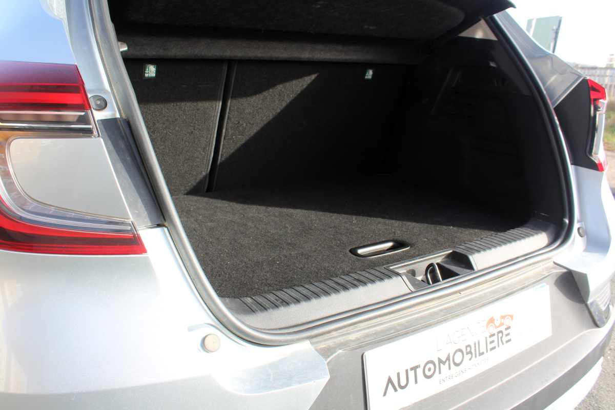 Renault Captur — 38