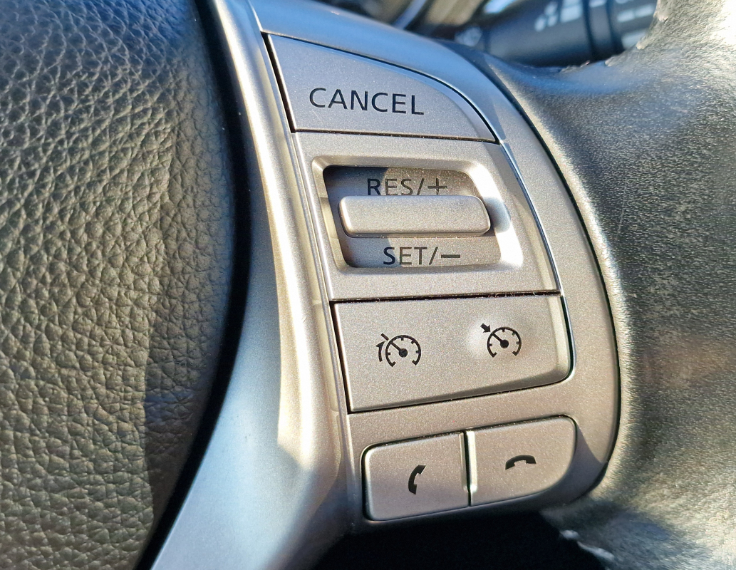 Nissan Qashqai — 12
