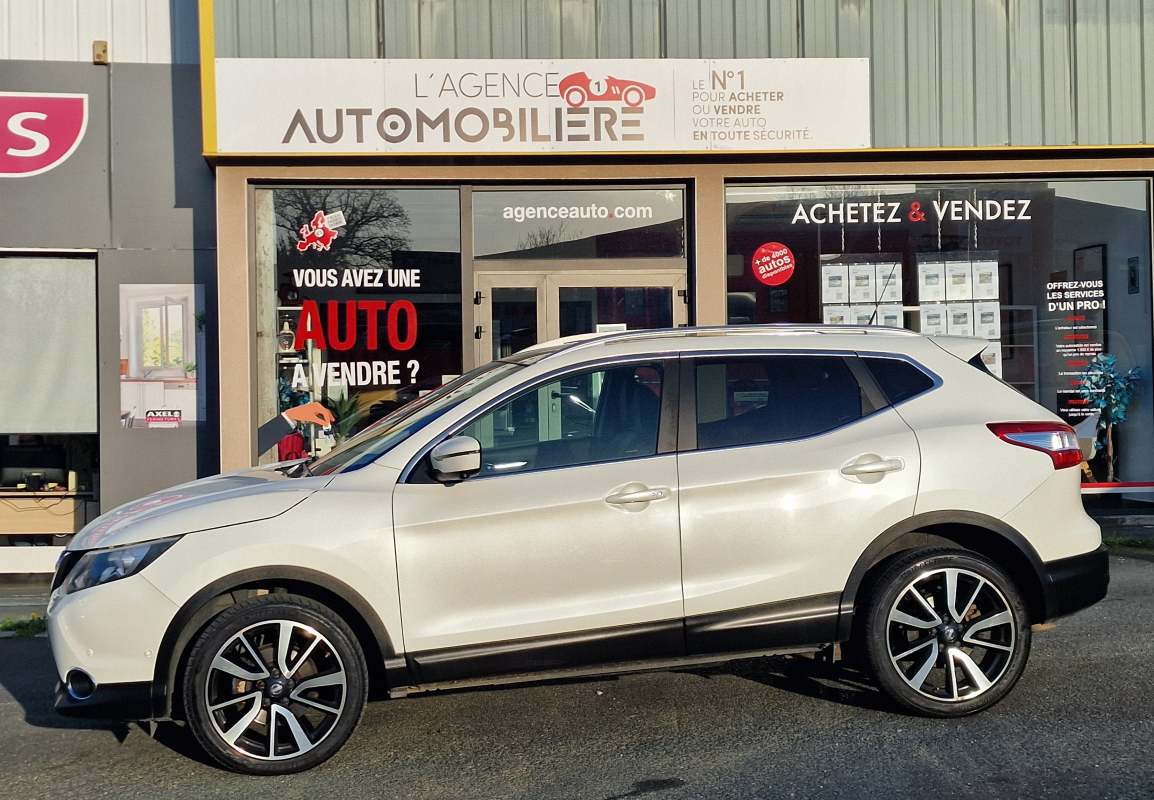 Nissan Qashqai — 10