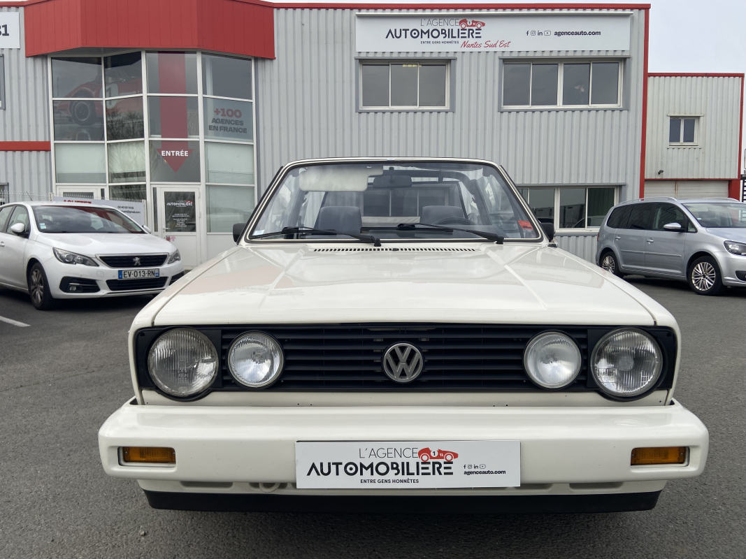 Volkswagen Golf — 2
