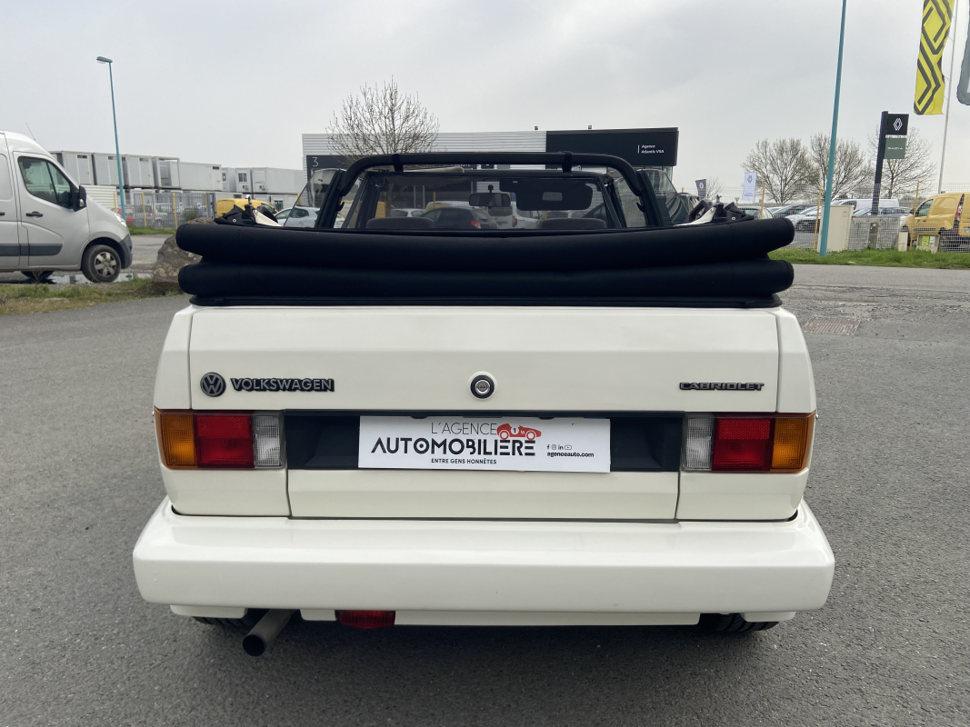 Volkswagen Golf — 7