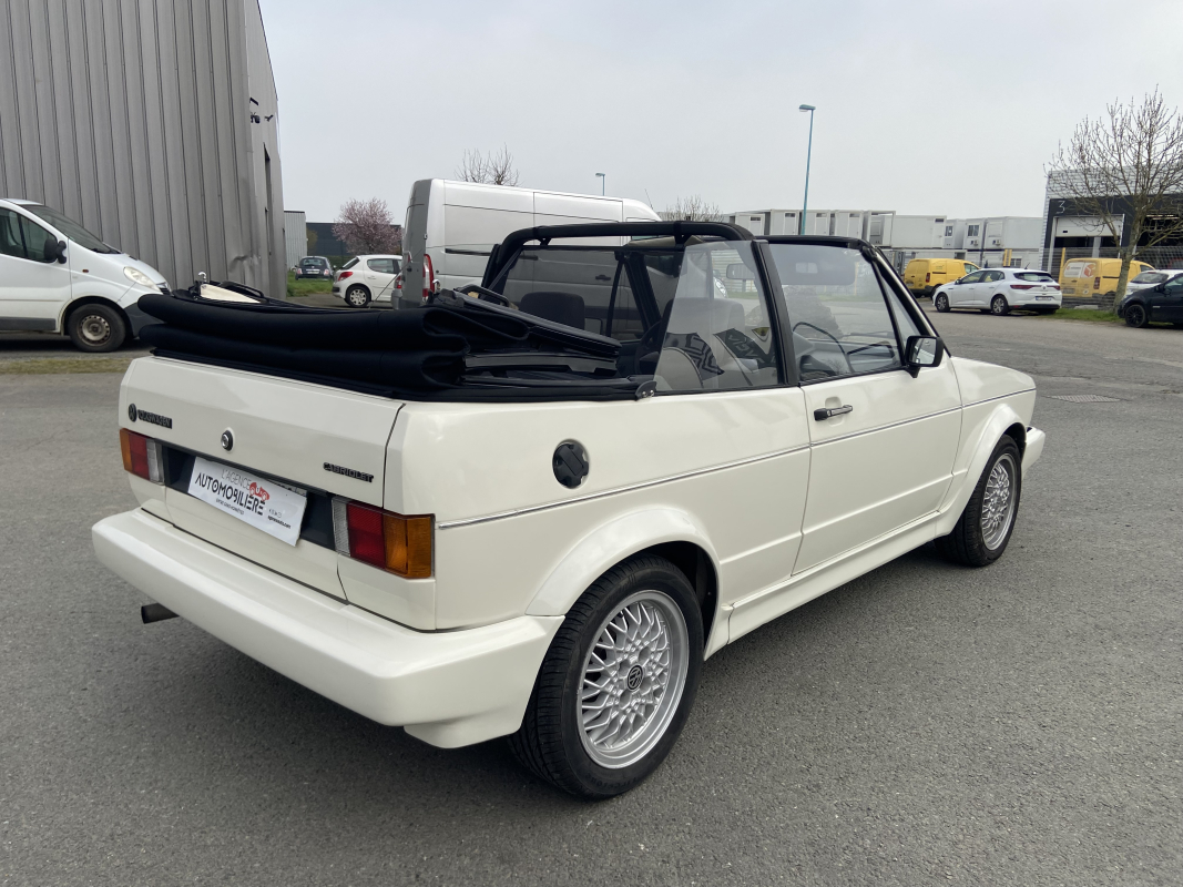 Volkswagen Golf — 6