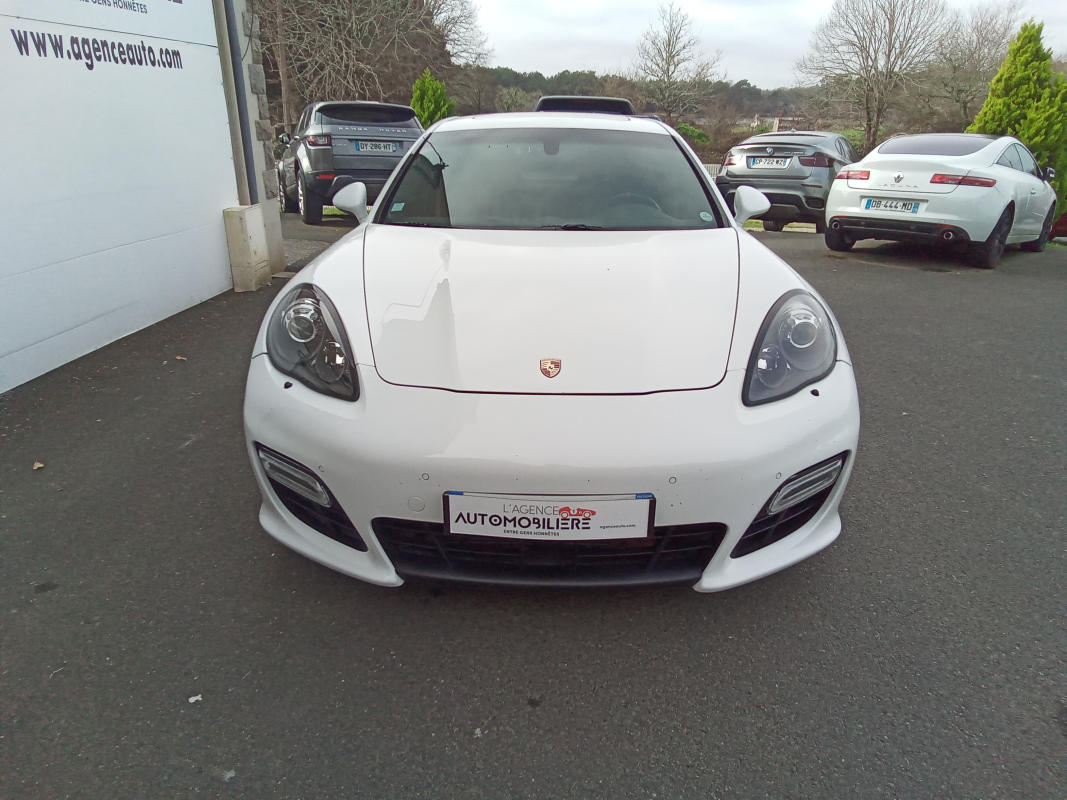Porsche Panamera — 7