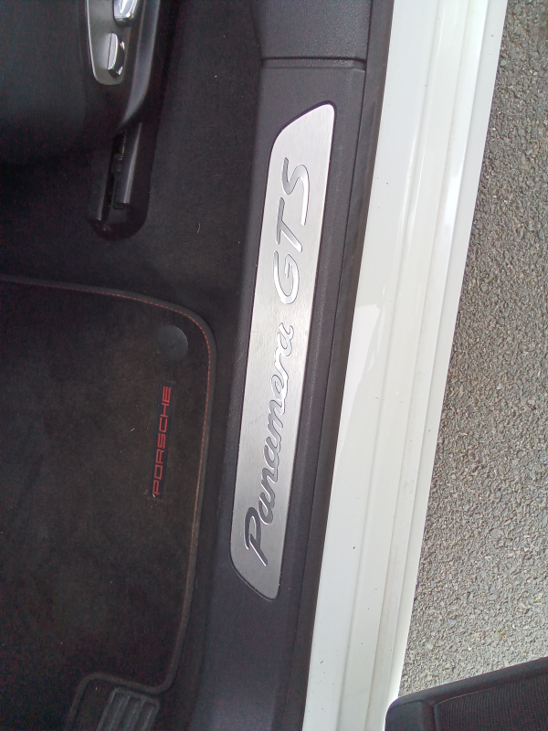 Porsche Panamera — 31