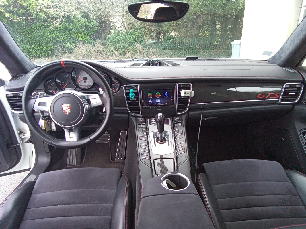 Porsche Panamera — 9
