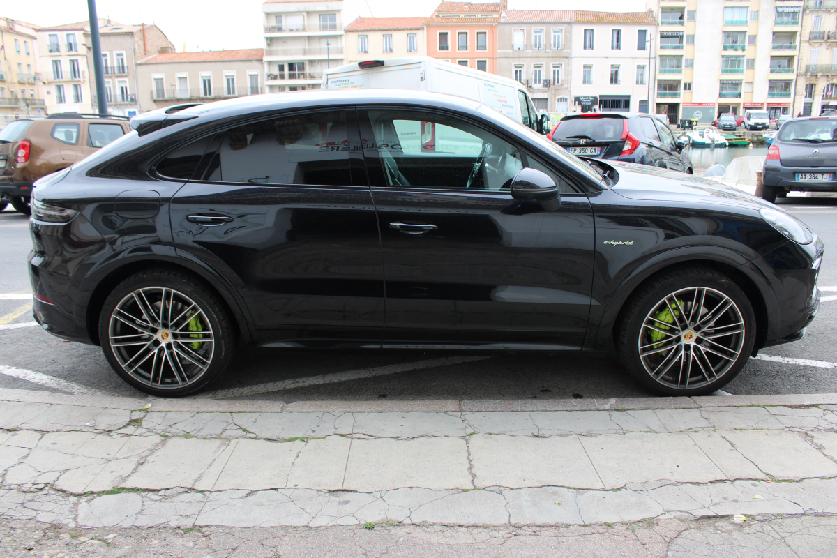Porsche Cayenne — 4