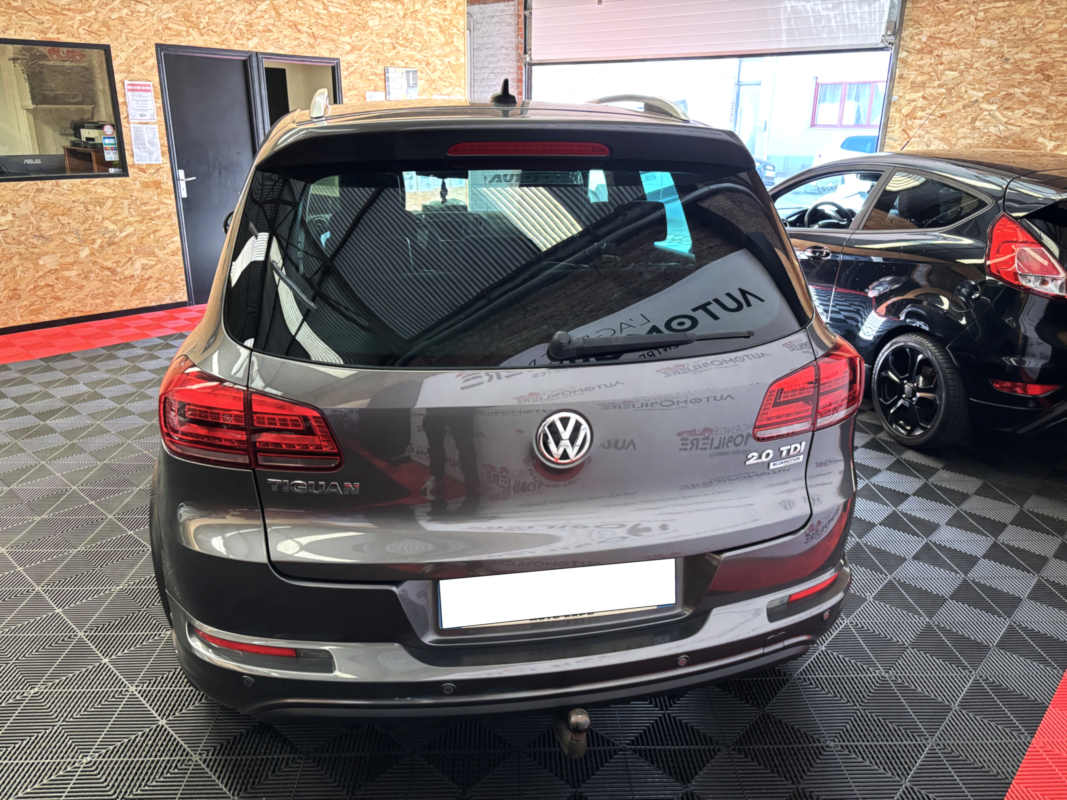 Volkswagen Tiguan — 4