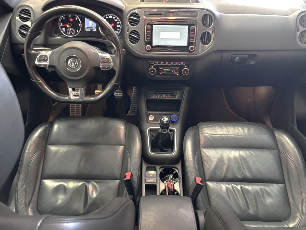 Volkswagen Tiguan — 9