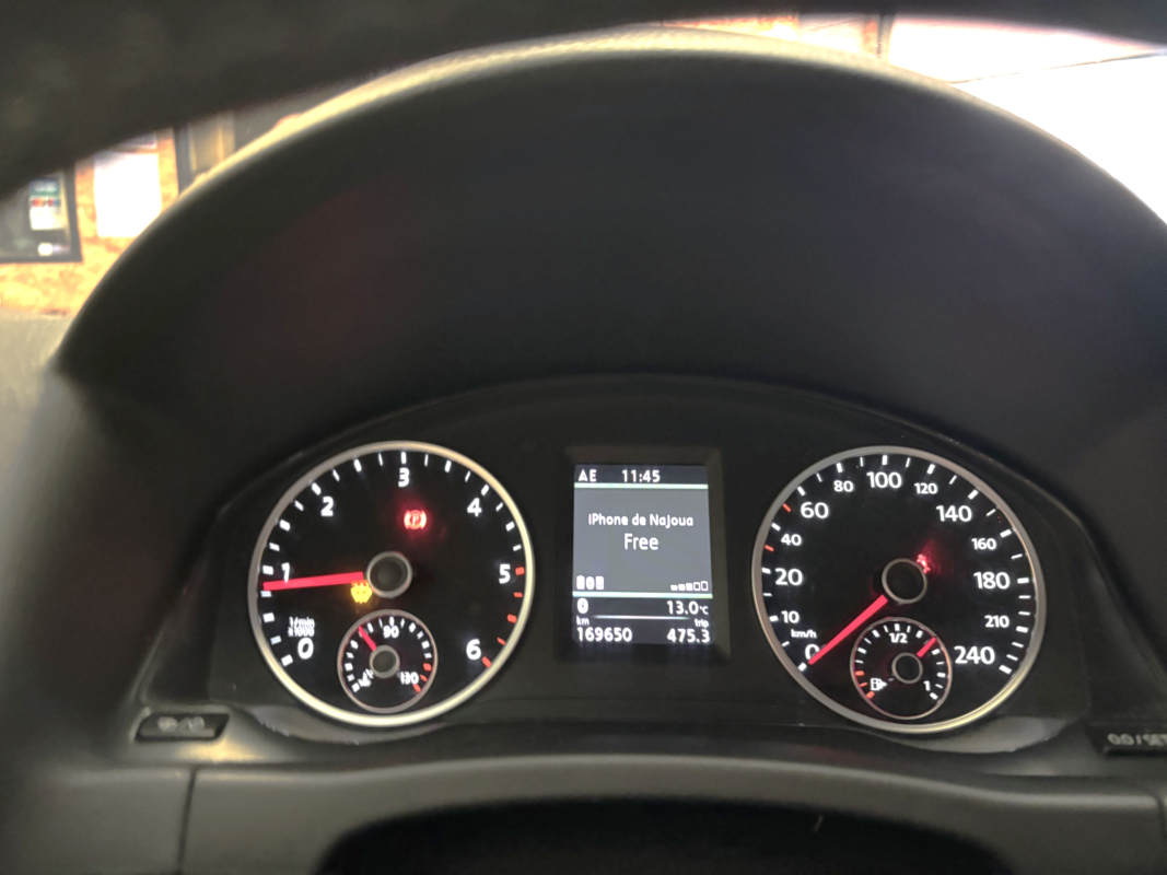 Volkswagen Tiguan — 21