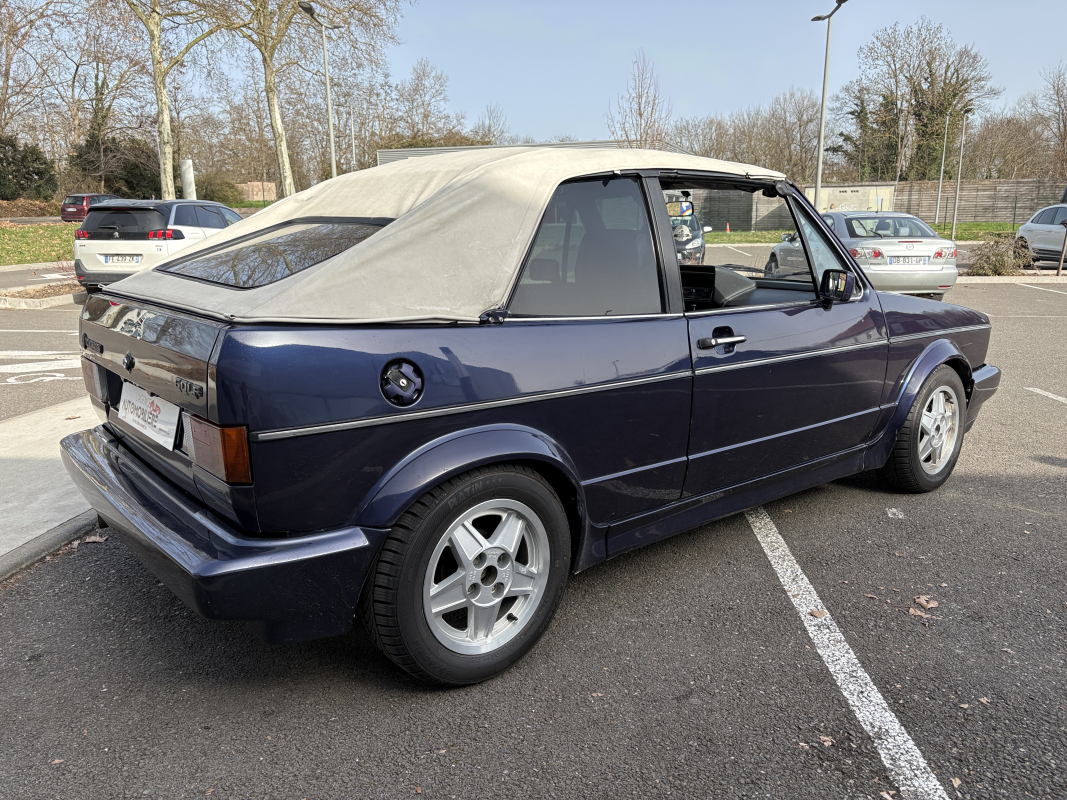 Volkswagen Golf — 7