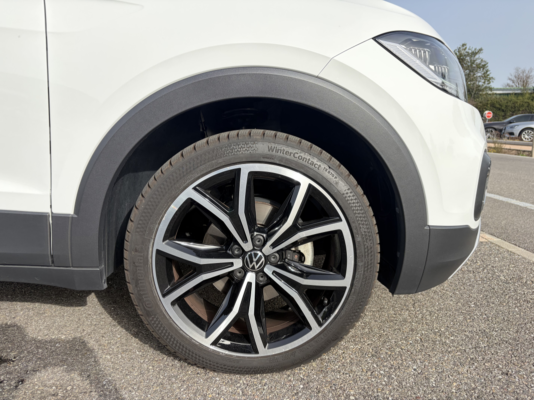 Volkswagen T-Cross — 30
