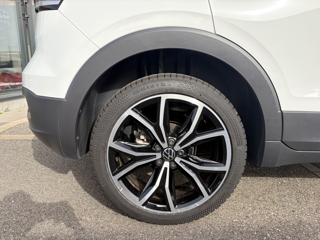 Volkswagen T-Cross — 31