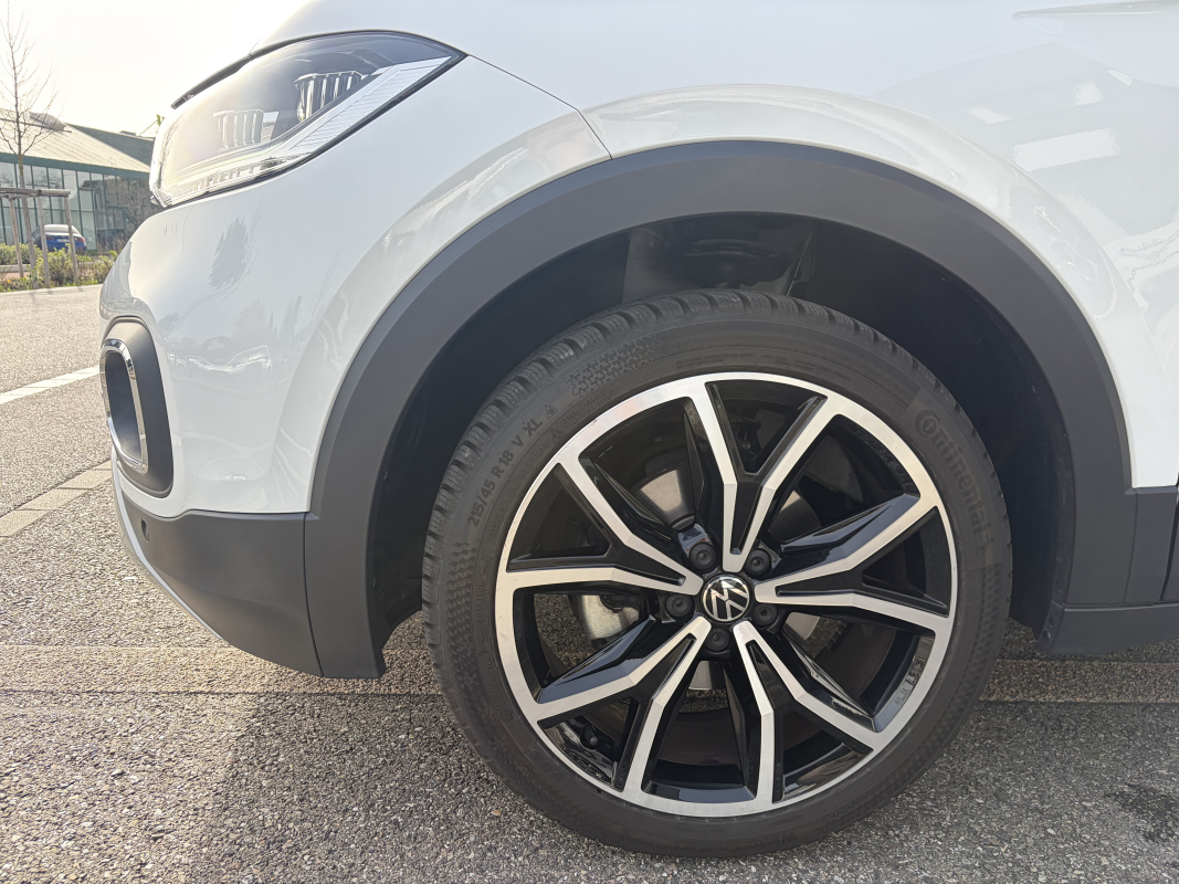 Volkswagen T-Cross — 32