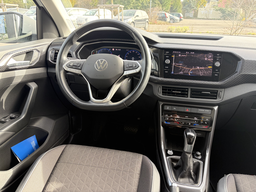 Volkswagen T-Cross — 14