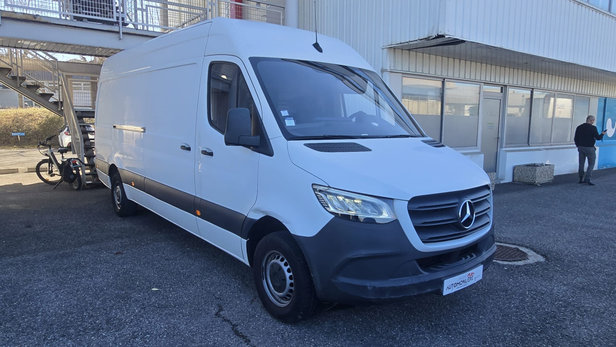 Mercedes Sprinter — 9