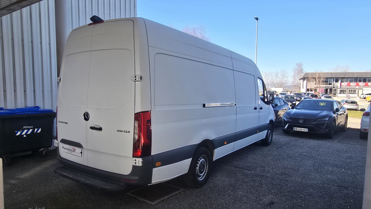 Mercedes Sprinter — 7