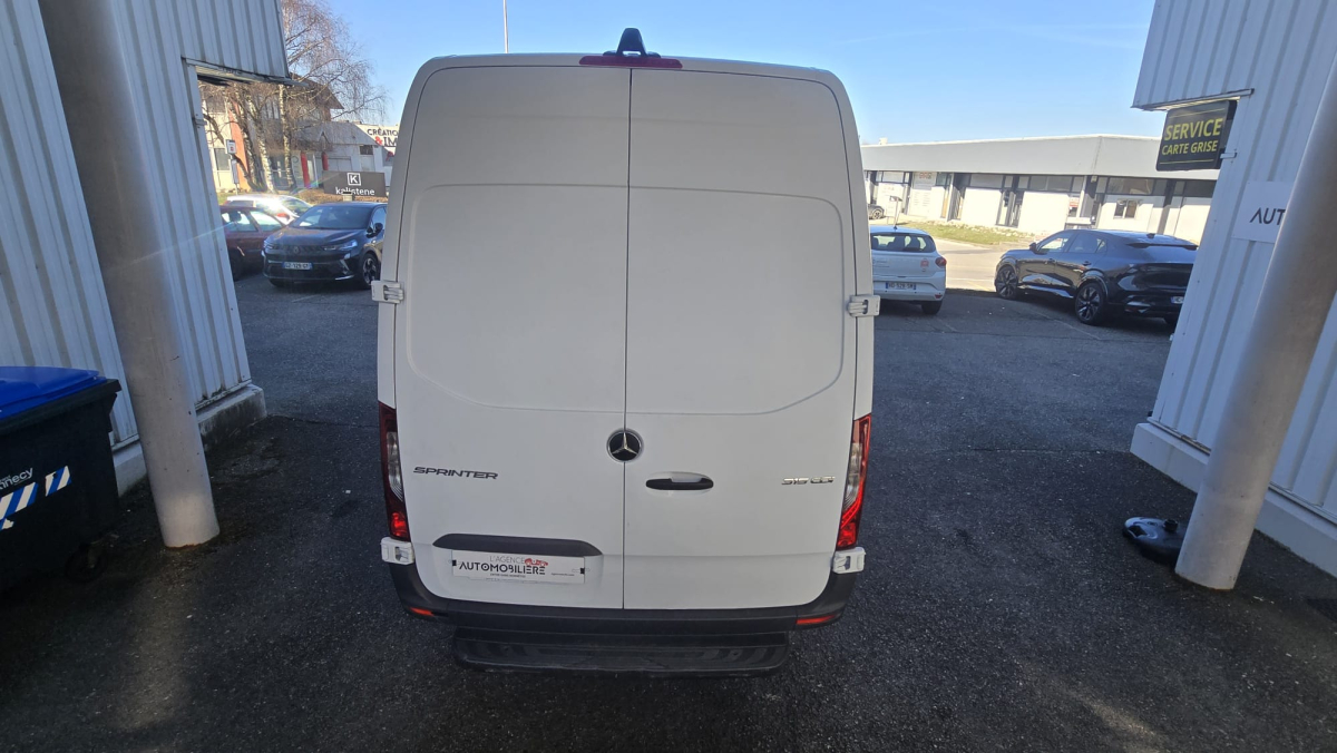 Mercedes Sprinter — 6