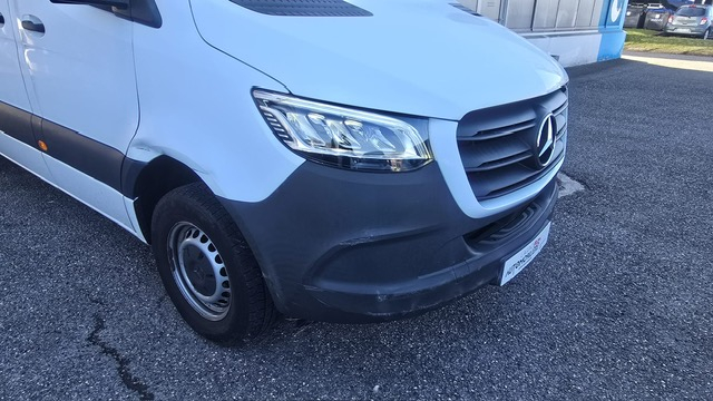 Mercedes Sprinter — 23