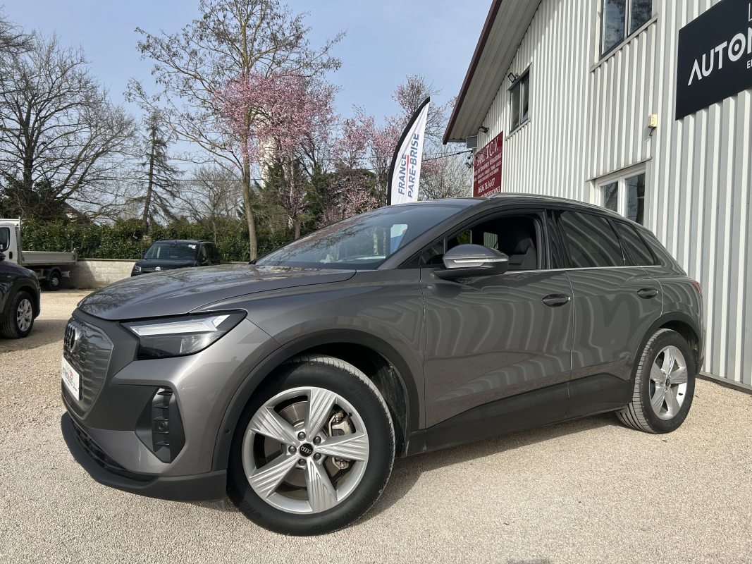 Audi Q4 — 4