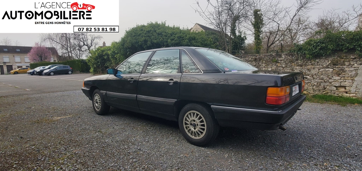 Audi 100 — 4